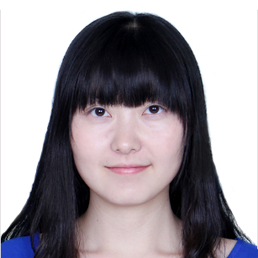 赵  静